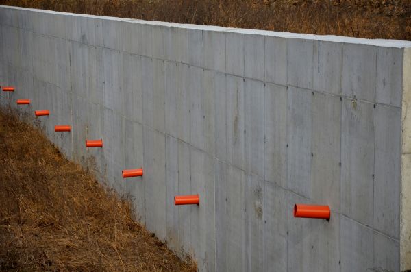 Cement Wall Pouring in Escondido