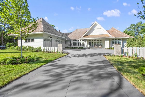 Cost of Driveway Concreting in Escondido
